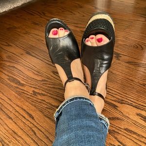 AGL Attilio Giusti Leombruni Black Platform Wedge